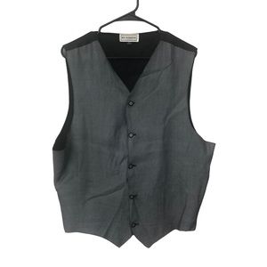 Resource Dress Vest size XL